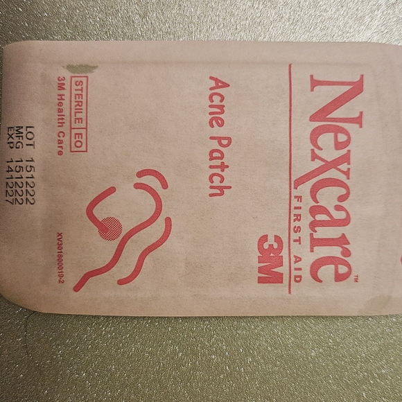 Acne Patch - Cream - Picture 2 of 11